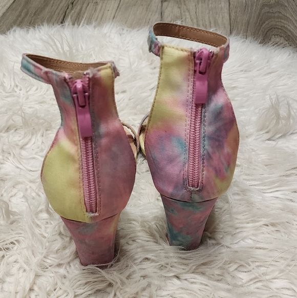 TOP Moda Shoes - Like New Pastel Colored Tie Dye Women's Heels